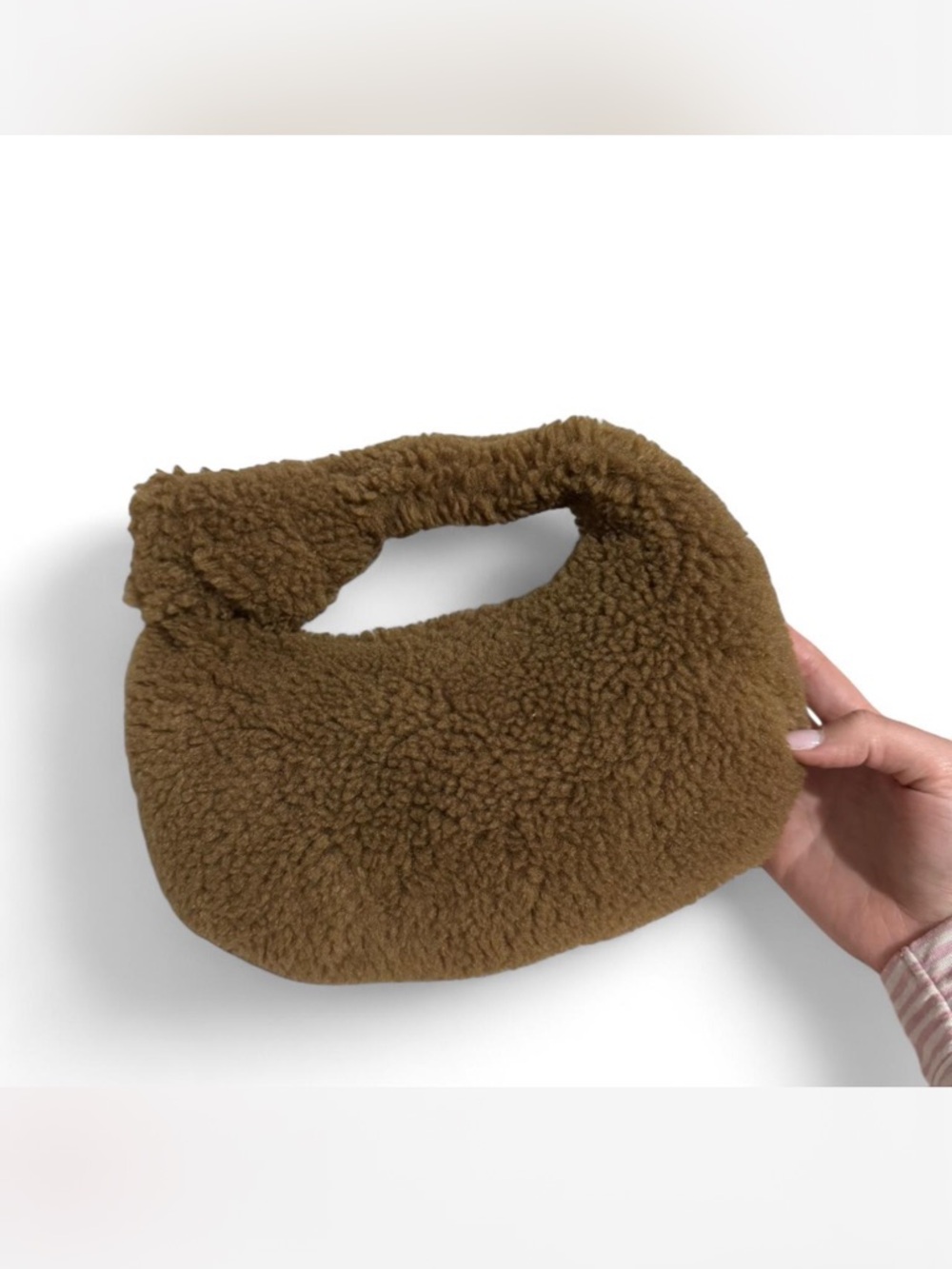 Brown faux fur teddy dumplings shoulder bag #fauxfur #shoulderbag